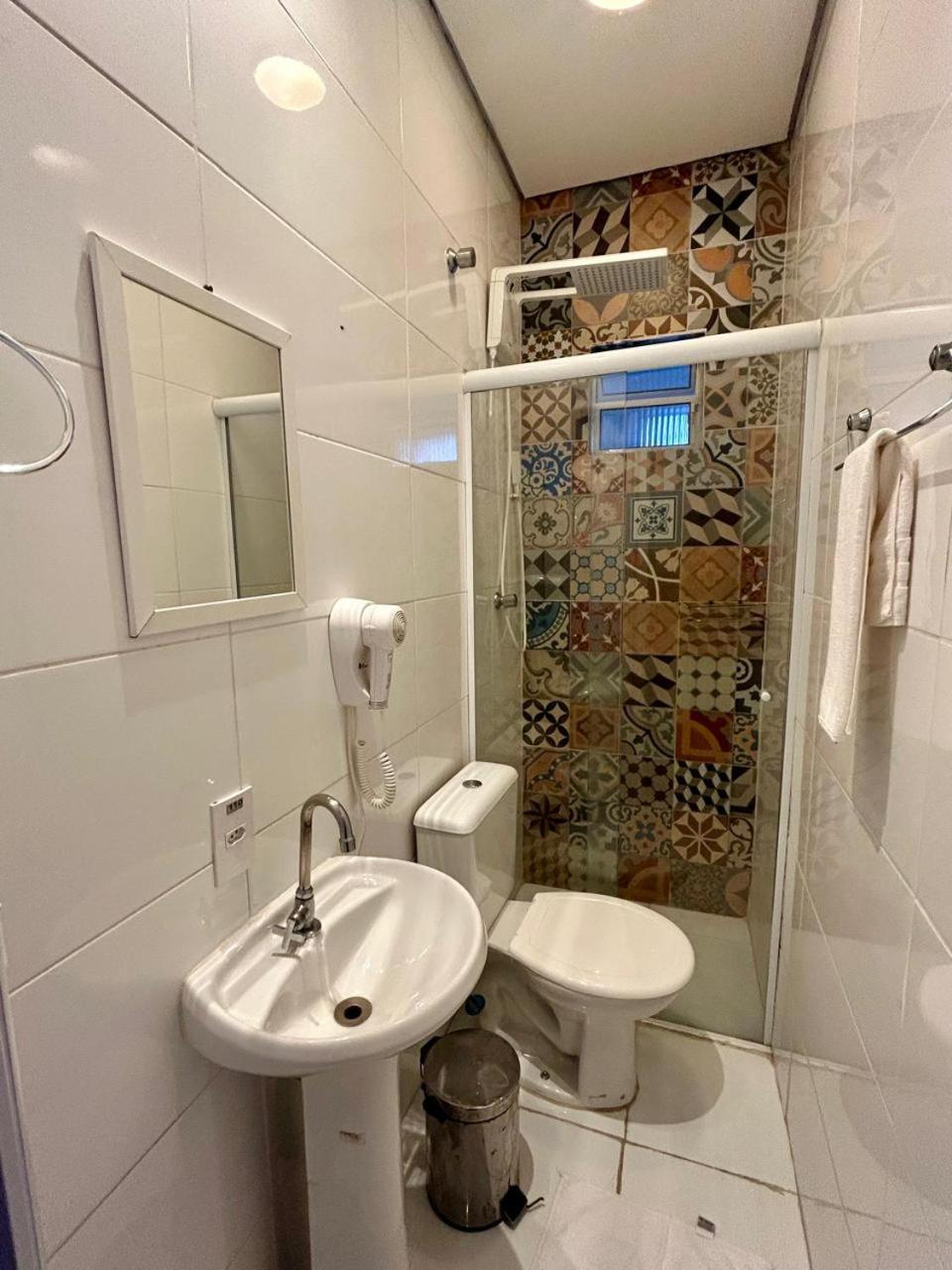 Pousada E Hostel Sao Paulo Comfort - Bairro Pinheiros, Proximo Hospital Das Clinicas E Incor, Oscar Freire, Av Paulista, Allianz, Vila Madalena E Facil Acesso Ao Ibirapuera E Morumbi Zewnętrze zdjęcie